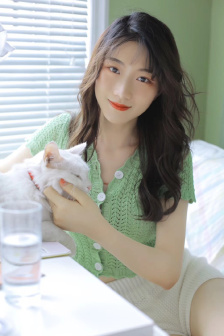 飞天小女警